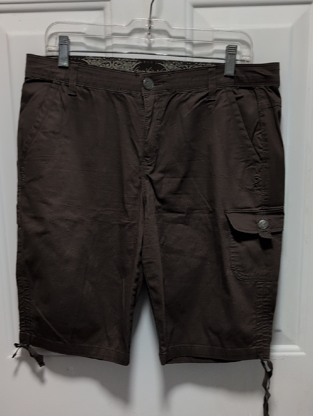 Gloria Vanderbilt Women's Brown Cargo Shorts